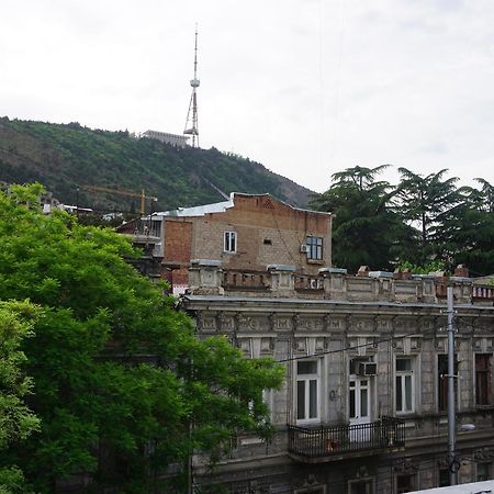 Freedom Square Apart Hotel Tbilisi Buitenkant foto