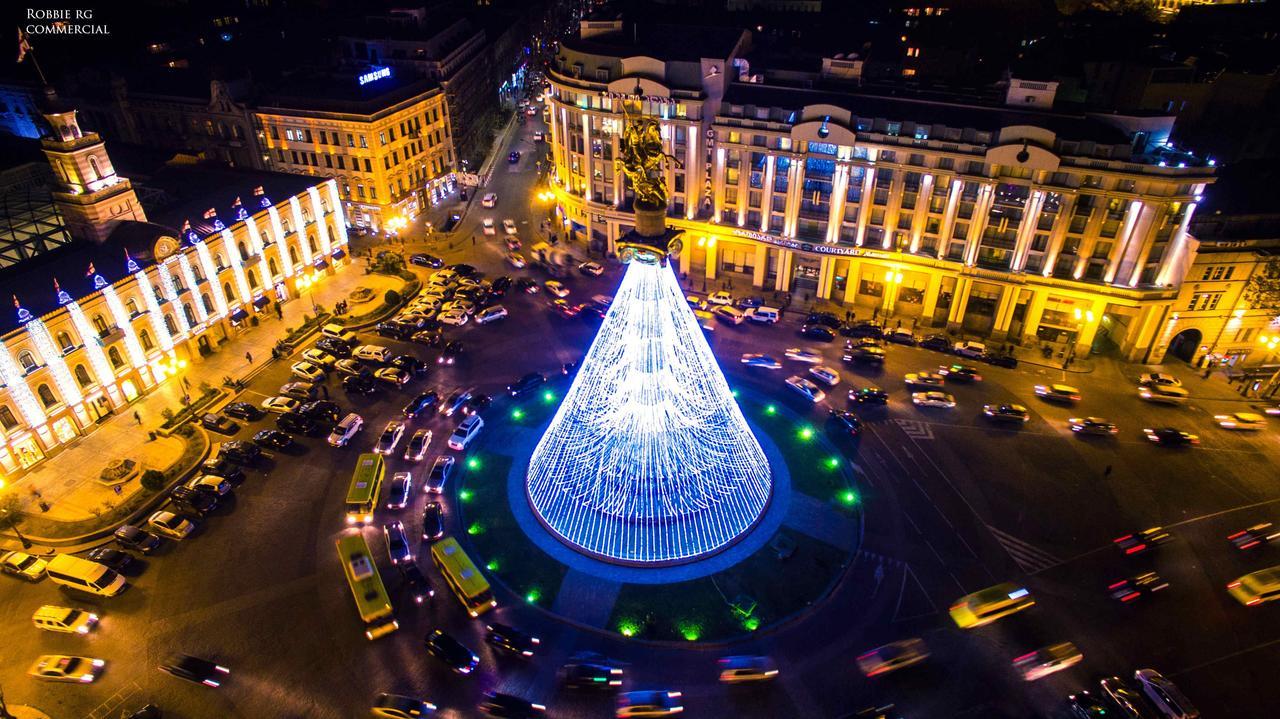Freedom Square Apart Hotel Tbilisi Buitenkant foto